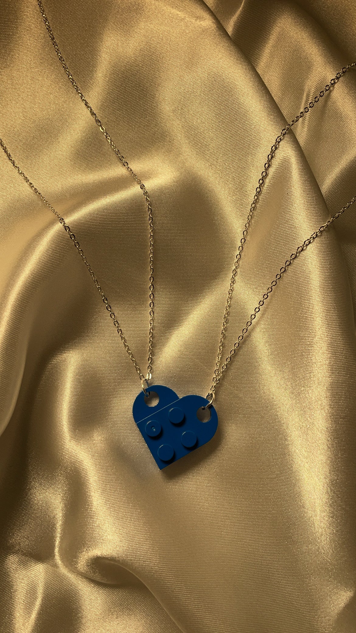 LEGO Heart Necklaces – dreamcloset.ae